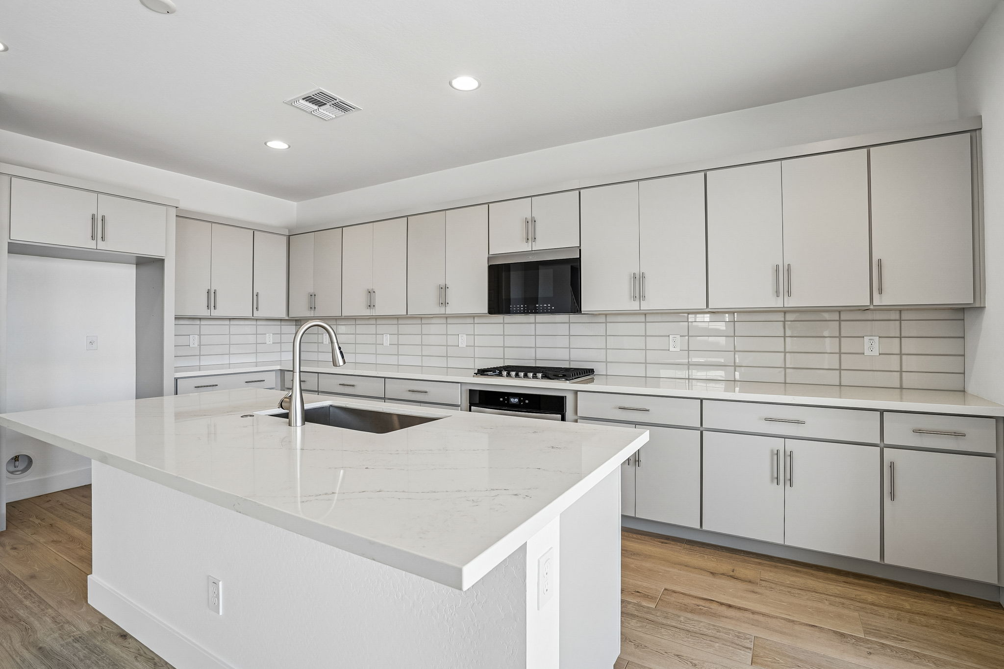 21507 E Cattle Dr-S1108-010