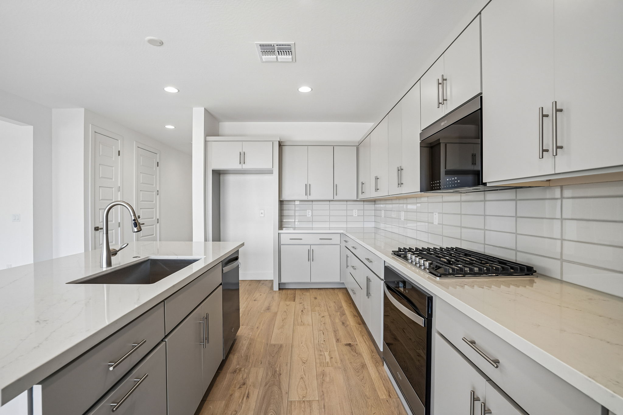 21507 E Cattle Dr-S1108-011