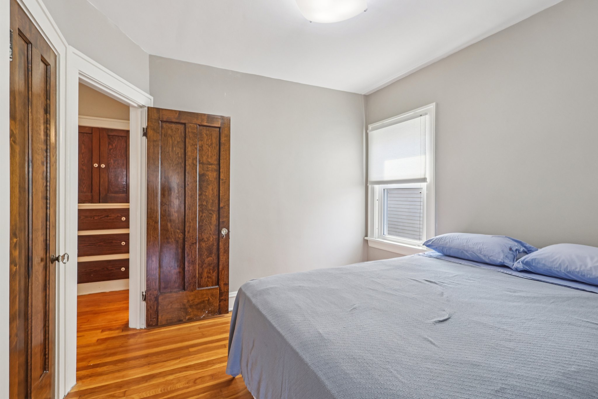 Glenbury Ave-S1604-024.jpg