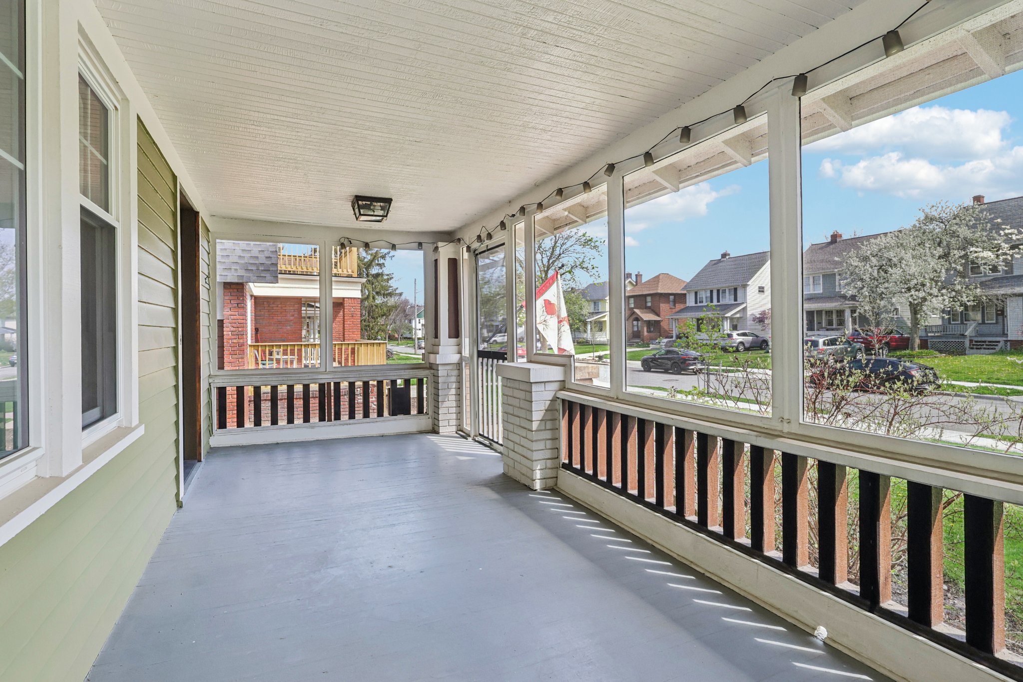 Glenbury Ave-S1604-034.jpg