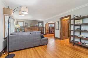 Glenbury Ave-S1604-005.jpg