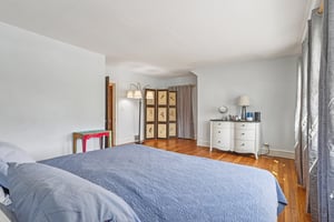 Glenbury Ave-S1604-028.jpg