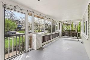 Glenbury Ave-S1604-033.jpg