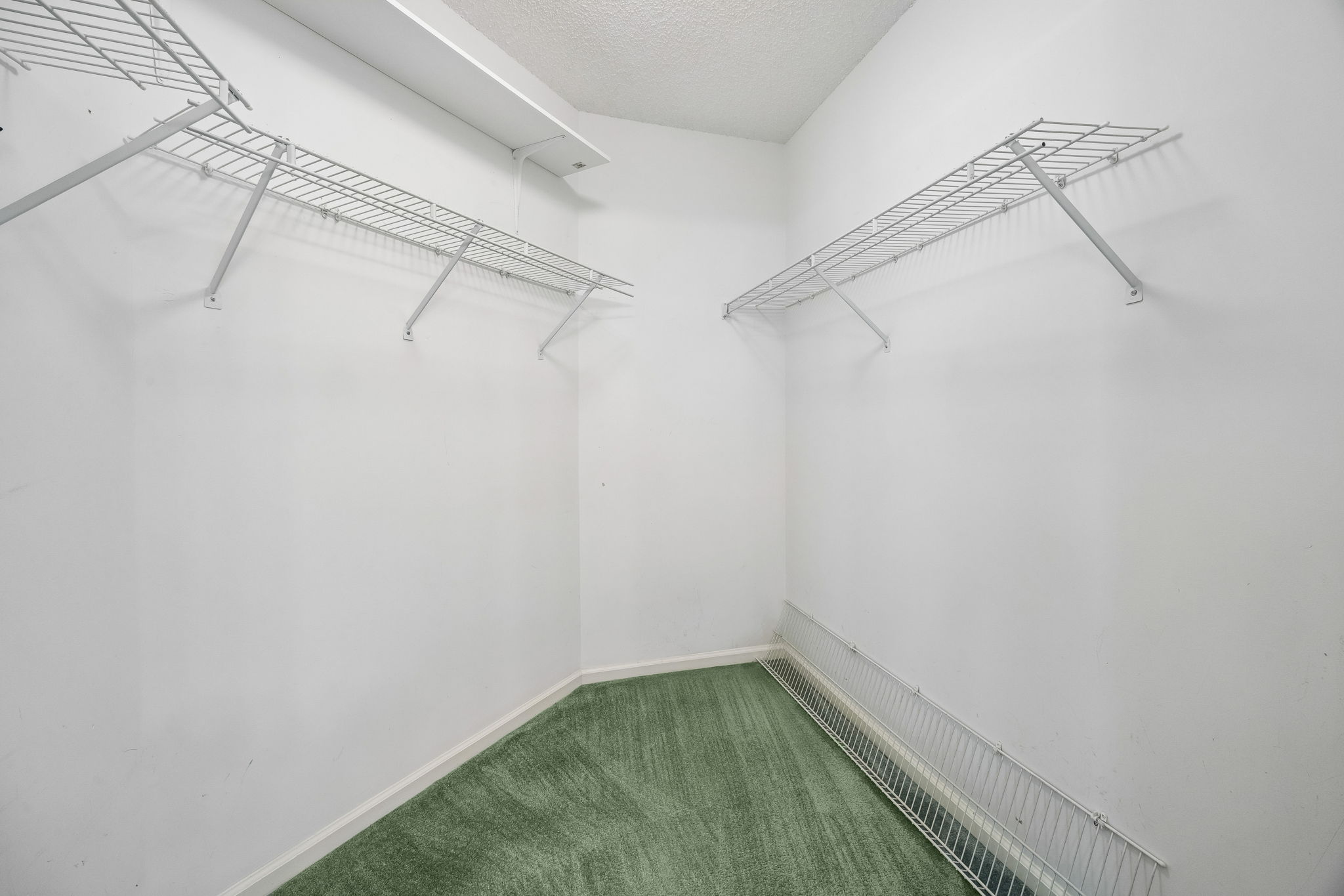 Primary Bedroom Closet