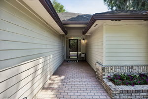 Front Entry Detail