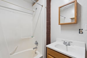 127.jpg
