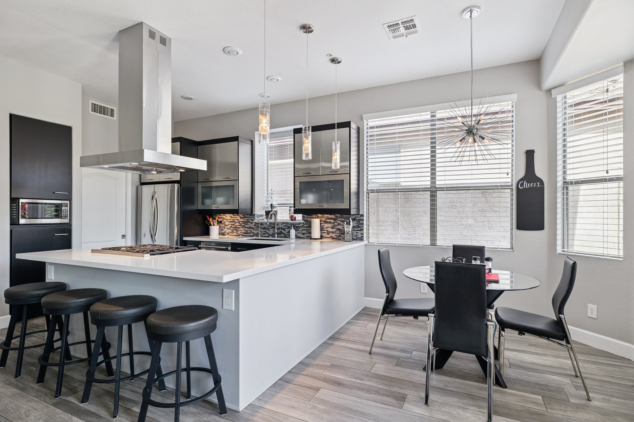 21531 N 72nd Pl - 007.jpg