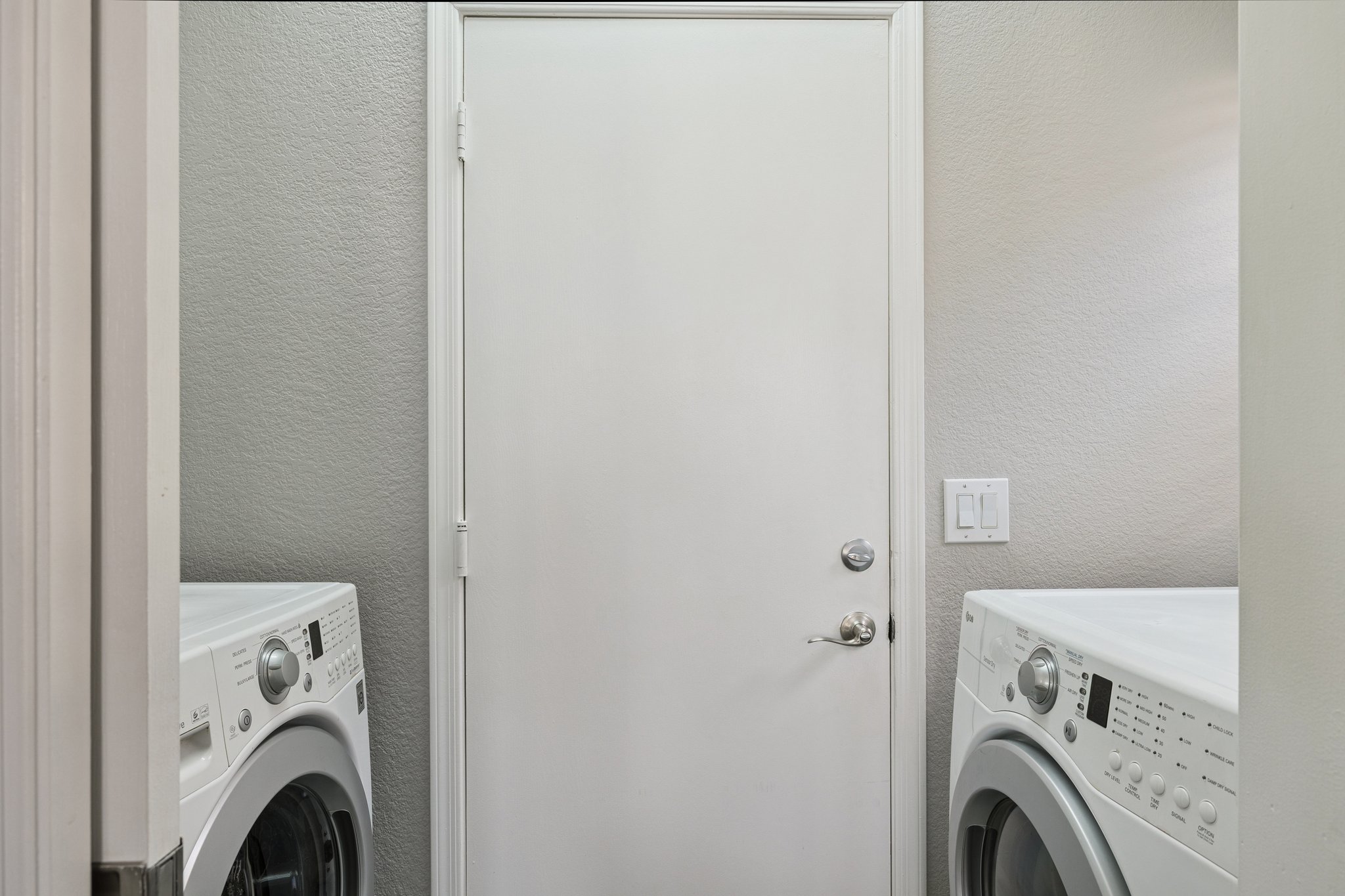 21531 N 72nd Pl - 027.jpg