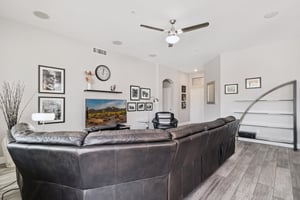 21531 N 72nd Pl - 006.jpg