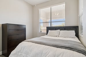 21531 N 72nd Pl - 013.jpg