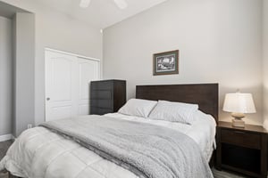 21531 N 72nd Pl - 016.jpg