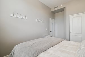 21531 N 72nd Pl - 017.jpg