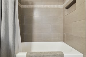 21531 N 72nd Pl - 020.jpg