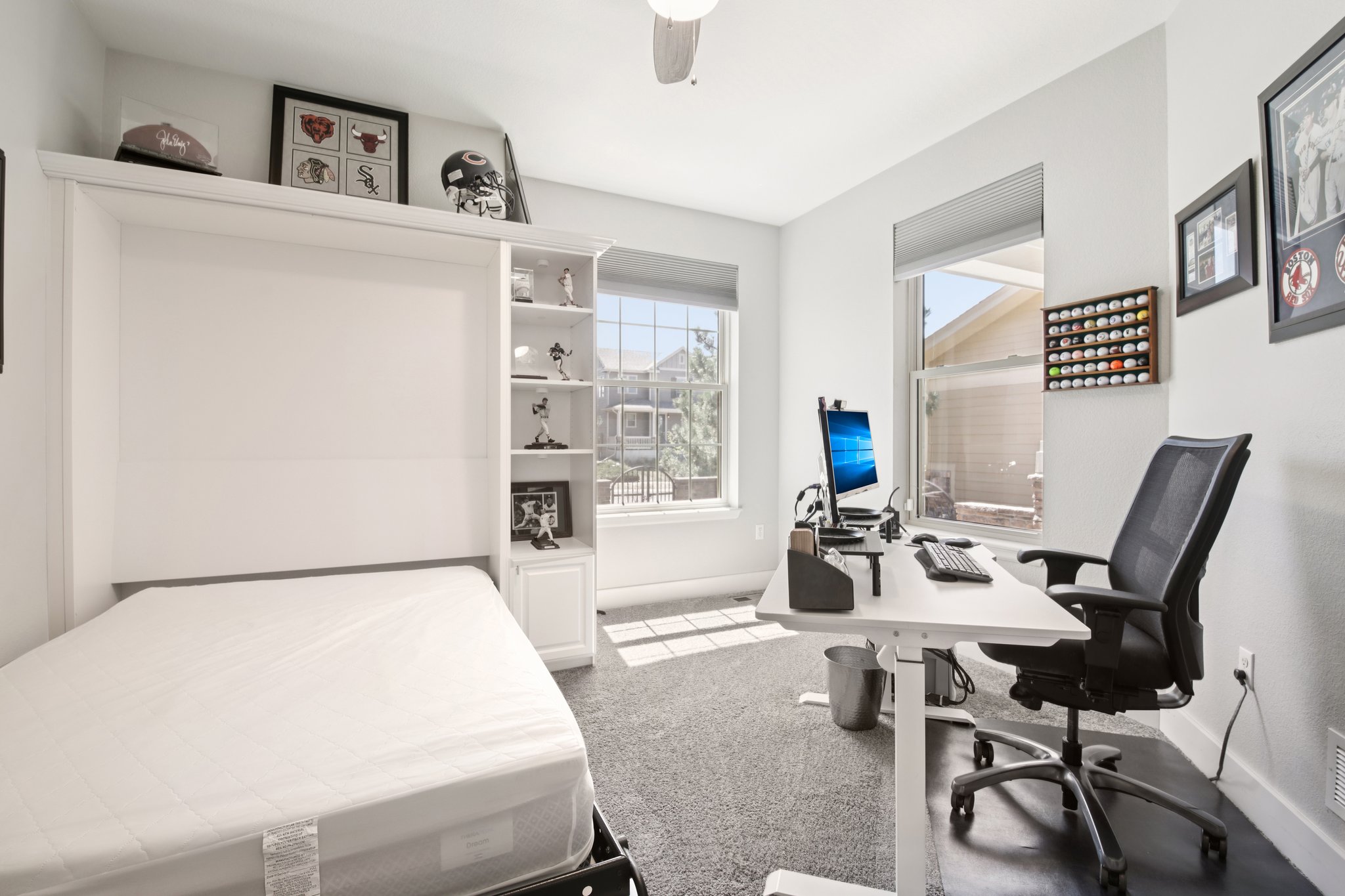 E Stroll Ave-S1604-025.jpg