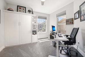 E Stroll Ave-S1604-024.jpg