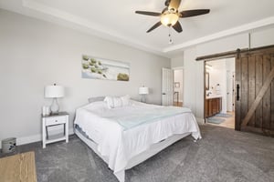 E Stroll Ave-S1604-027.jpg