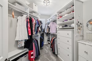 E Stroll Ave-S1604-032.jpg