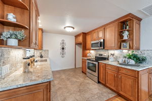 017_2154 LG Almaden Road 