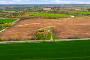  Photo 44
