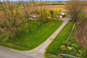 Photo 47