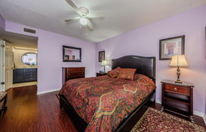 Master Bedroom 1b