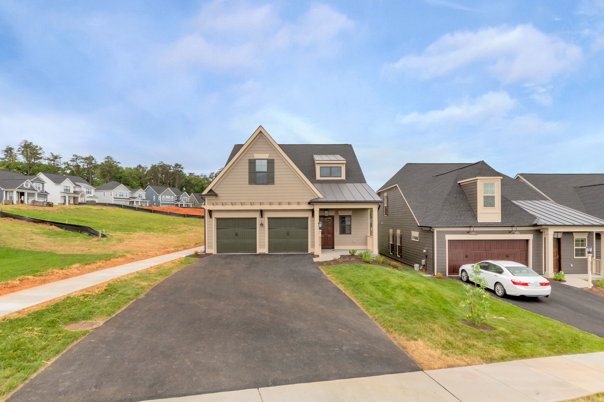 2156 Northside Dr, Charlottesville, VA 22911, USA Photo 3