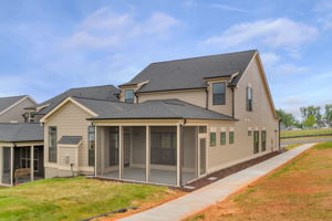 2156 Northside Dr, Charlottesville, VA 22911, USA Photo 9