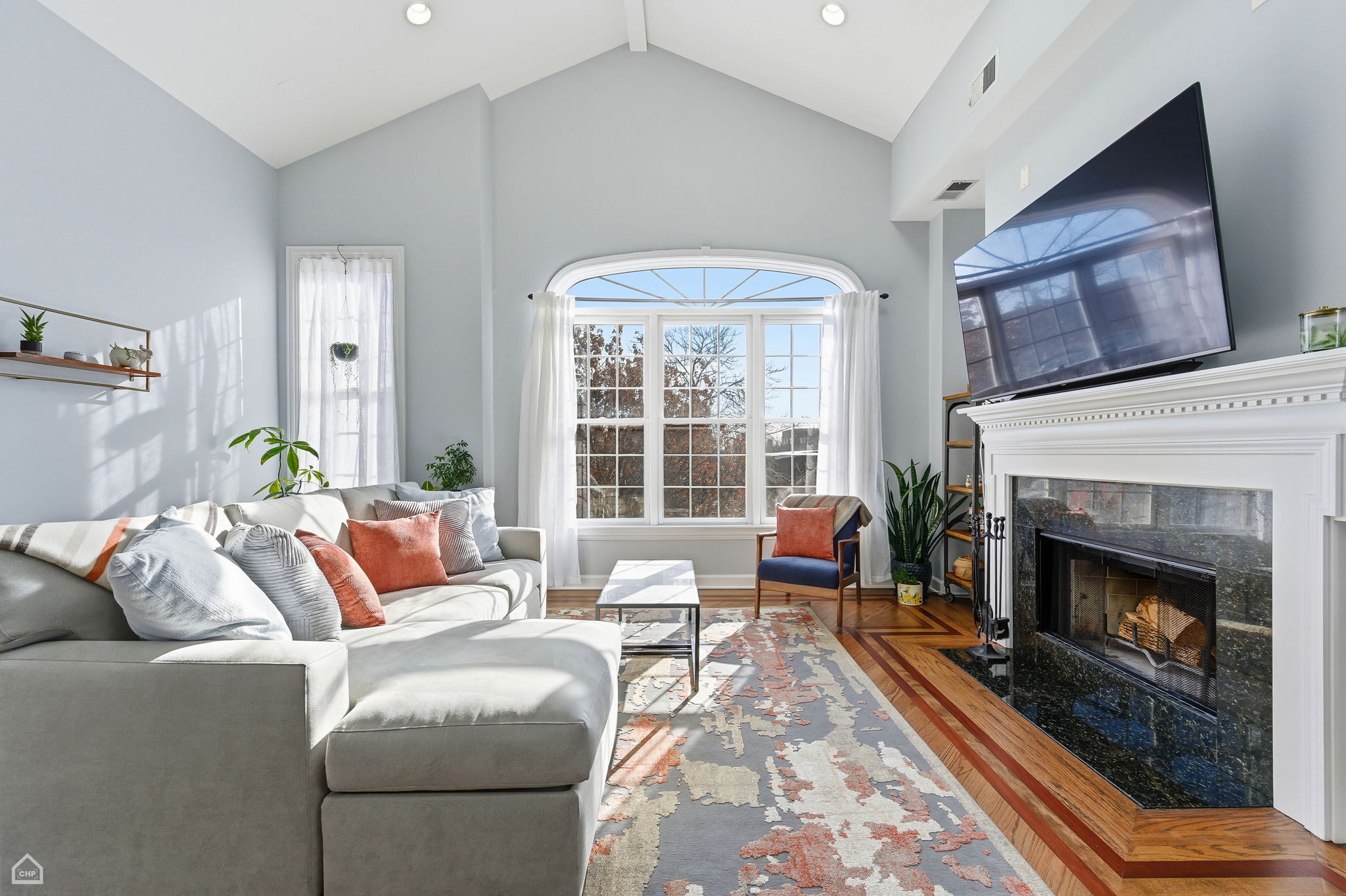 2156 W Ohio St 3W - Amit Vyas_CHP2026_004