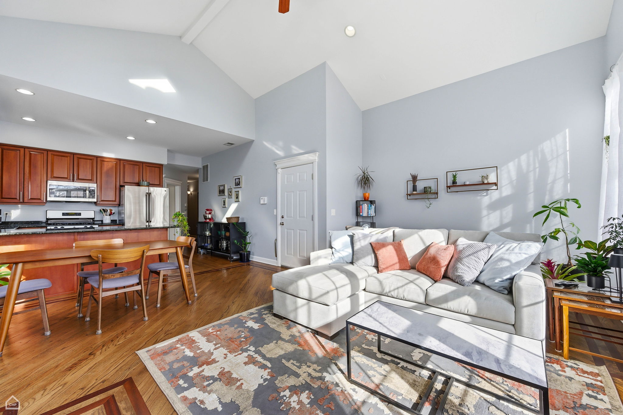 2156 W Ohio St 3W - Amit Vyas_CHP2026_008