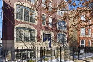 2156 W Ohio St 3W - Amit Vyas_CHP2026_002