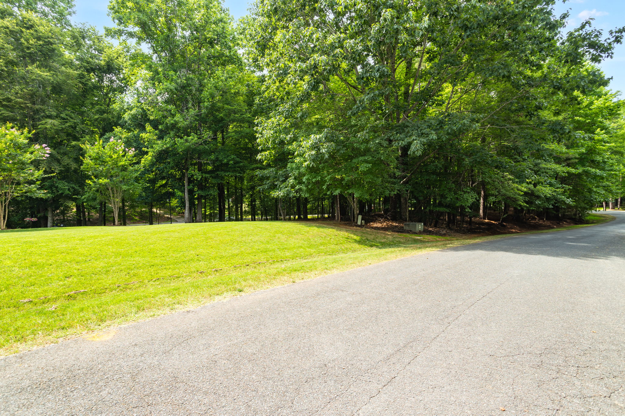 2156 wedgewood Dr-3