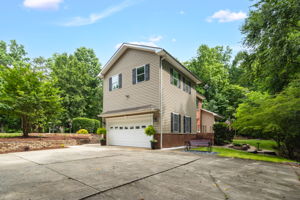 2156 wedgewood Dr-6