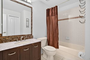 Guest Bathroom 1 - r