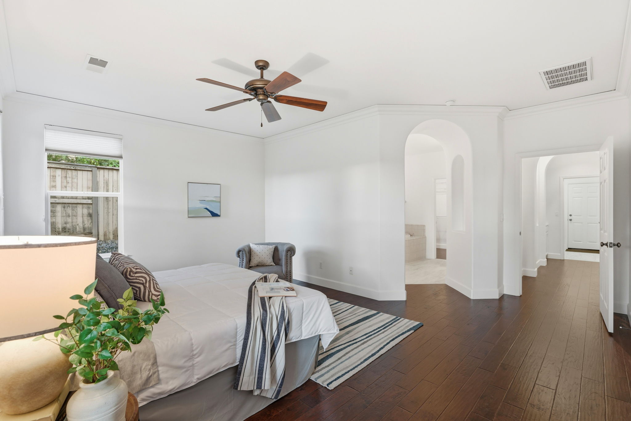 025_F8_2158 Beckett Dr