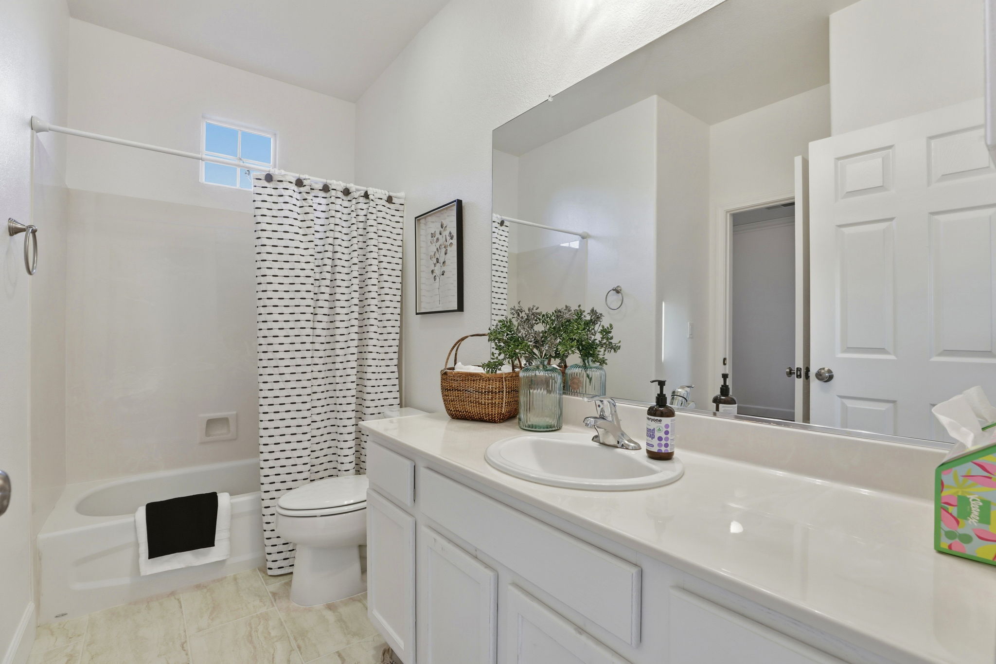 033_F8_2158 Beckett Dr