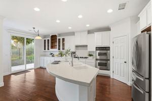 016_F8_2158 Beckett Dr