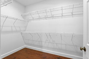 032_F8_2158 Beckett Dr