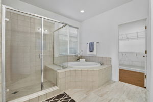 035_F8_2158 Beckett Dr