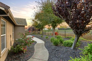 043_F8_2158 Beckett Dr