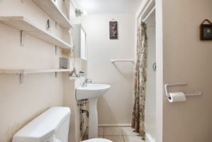  Photo 25