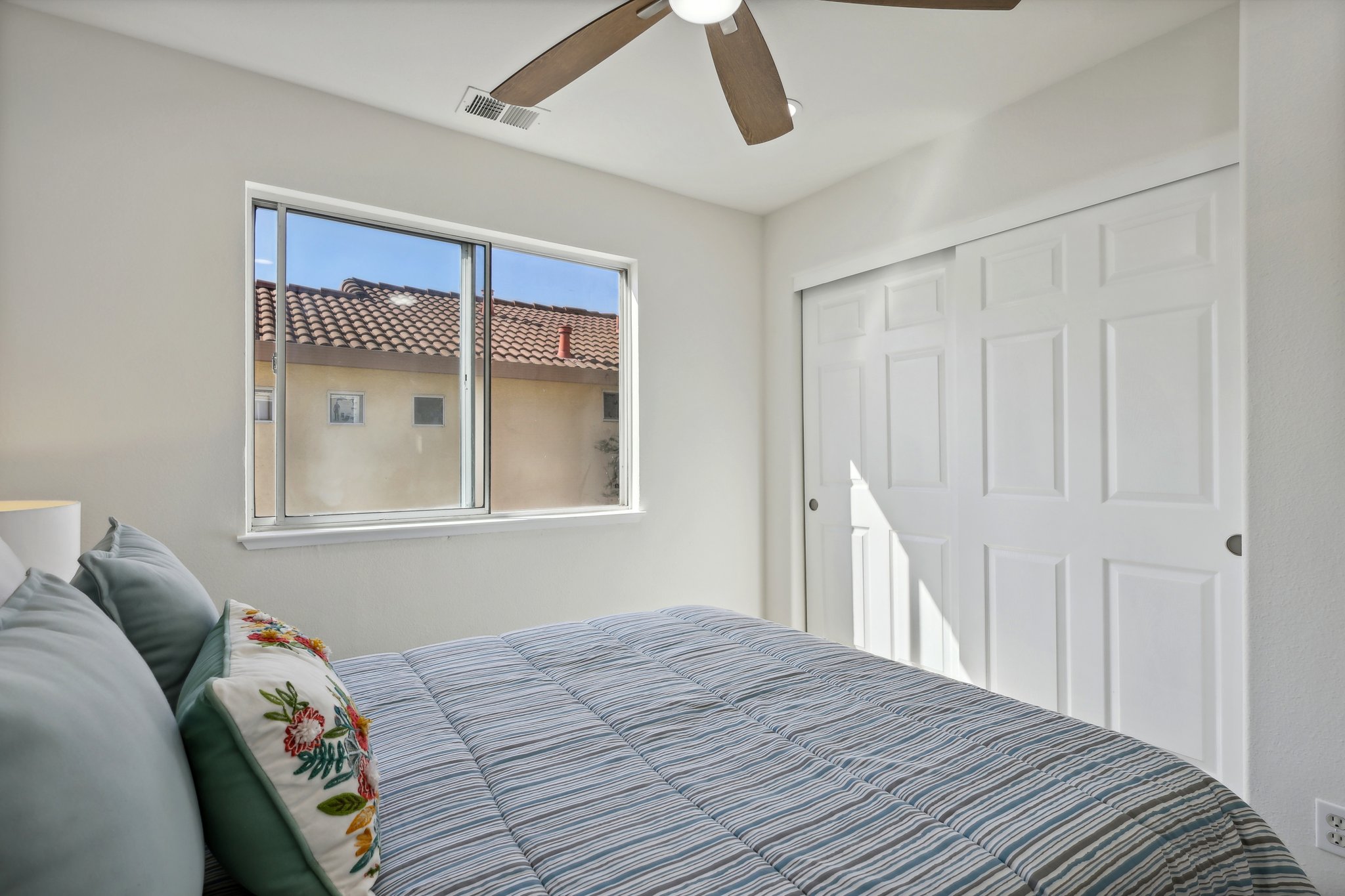 Esperanca Ave-029.jpg