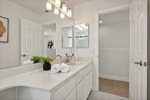 Esperanca Ave-032.jpg