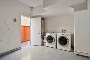 Esperanca Ave-040.jpg