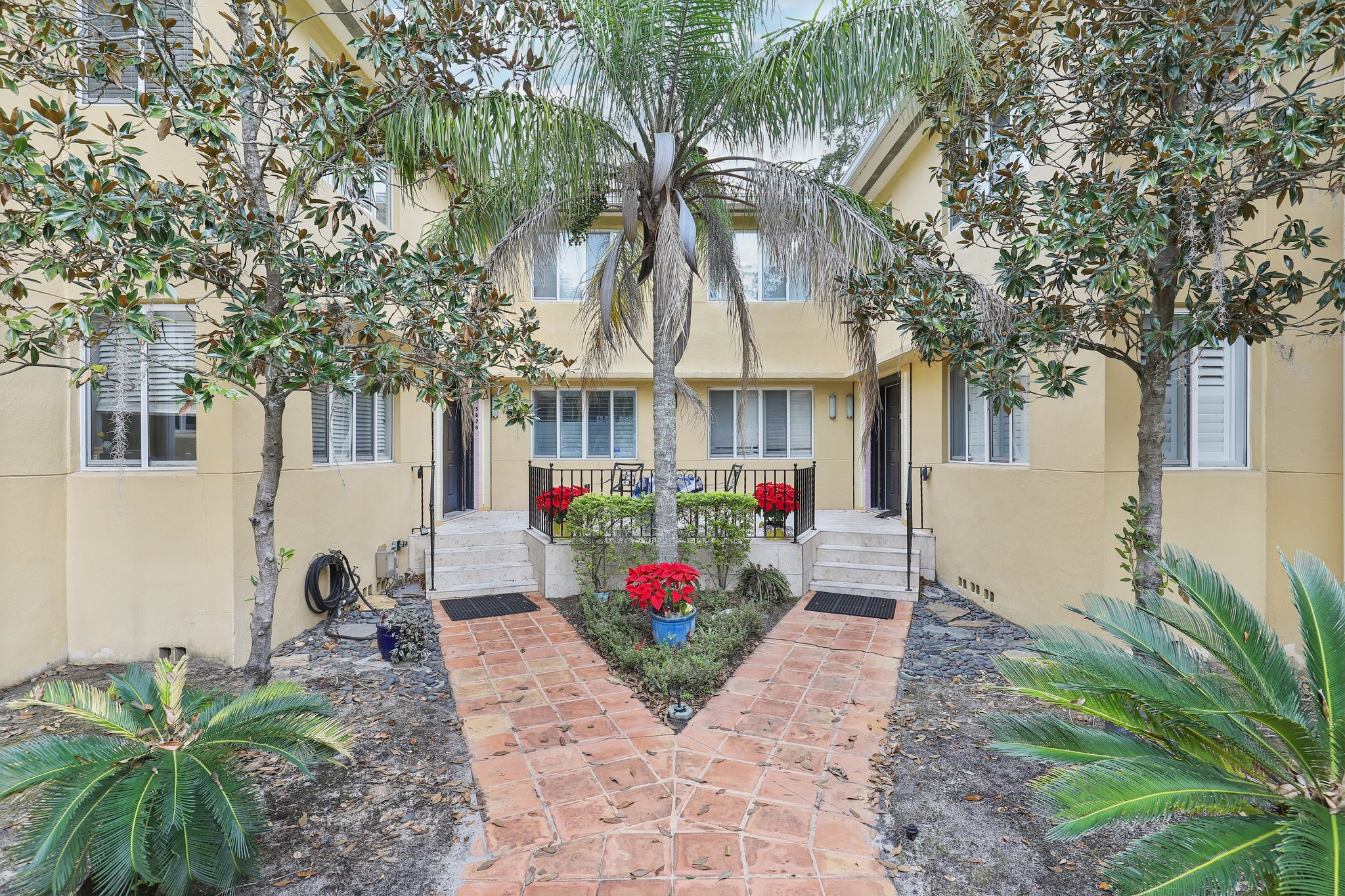 Riverside Ave 4-S1501-004.jpg