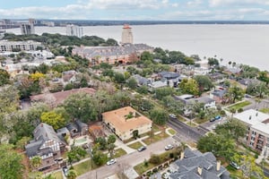 Riverside Ave 4-S1501-039.jpg