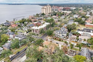 Riverside Ave 4-S1501-041.jpg