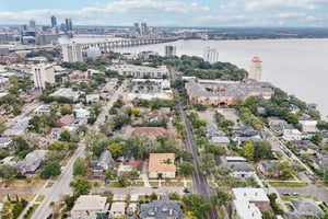 Riverside Ave 4-S1501-043.jpg