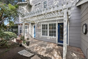 Walsingham Ct 62-S1403-005.jpg