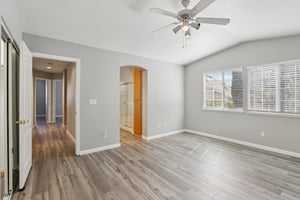 Walsingham Ct 62-S1403-023.jpg