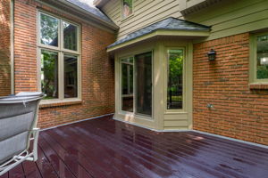  Photo 98